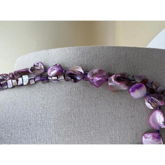 Double Strand Purple Shell Bead Necklace - Picture 6 of 10